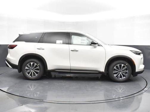2025 INFINITI QX60 Pure