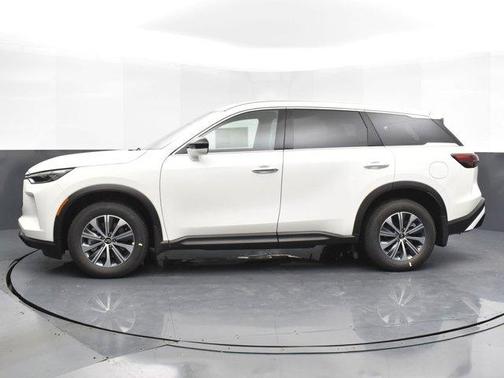 2025 INFINITI QX60 Pure