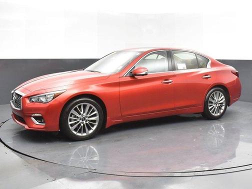 2024 INFINITI Q50 LUXE