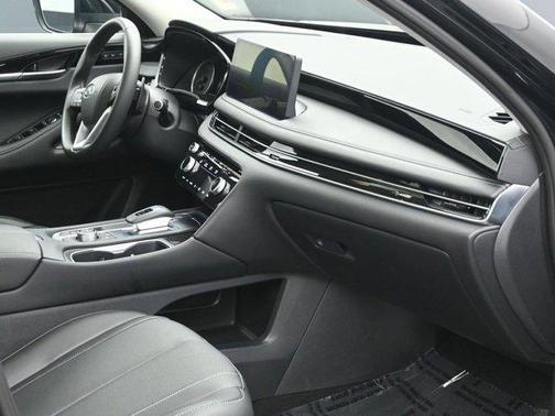 2025 INFINITI QX60 Pure