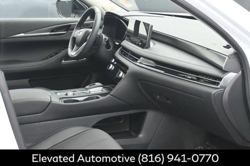 Radiant White 2026 INFINITI QX60 Luxe