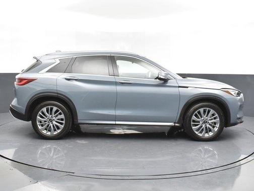 2024 INFINITI QX50 Luxe