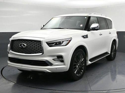 2023 INFINITI QX80 SENSORY