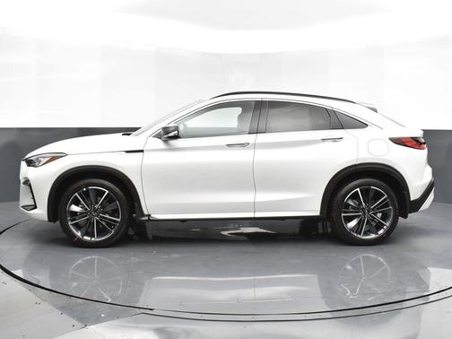 2025 INFINITI QX55 LUXE