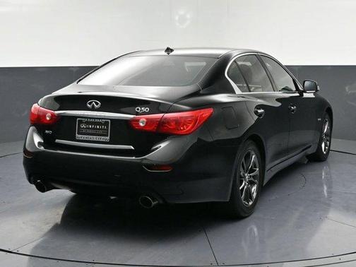2015 INFINITI Q50 Hybrid Premium