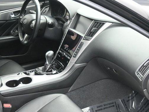 2015 INFINITI Q50 Hybrid Premium