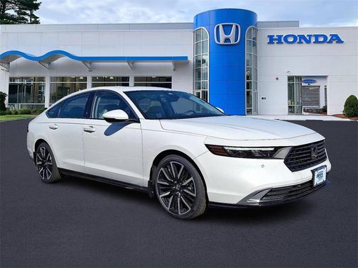 2025 Honda Accord Hybrid Touring