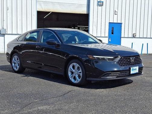 2025 Honda Accord LX 1.5T