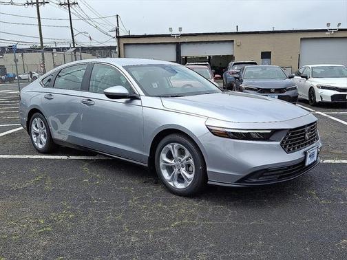 2025 Honda Accord LX 1.5T