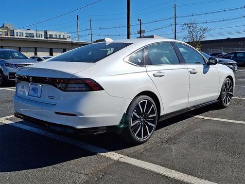2025 Honda Accord Hybrid Touring