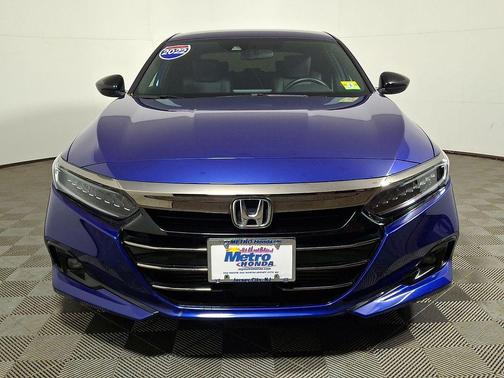 Still Night Pearl 2022 Honda Accord Sport 1.5T