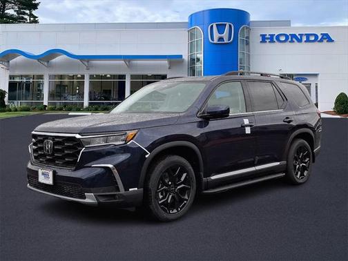 2025 Honda Pilot Touring 8-Passenger