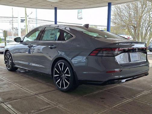 Urban Gray Pearl 2026 Honda Accord Hybrid Touring