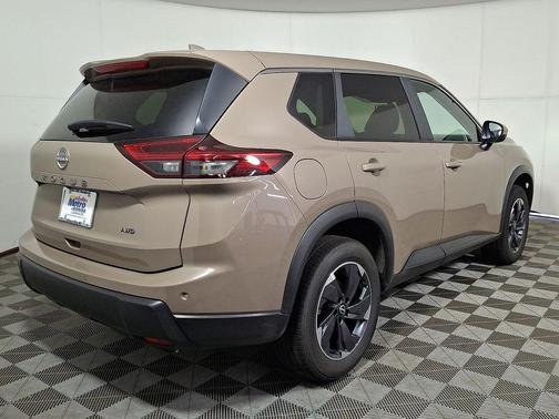 Baja Storm Metallic 2025 Nissan Rogue SV
