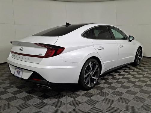 2022 Hyundai SONATA SEL Plus