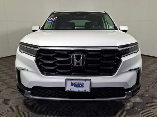Platinum White Pearl 2025 Honda Pilot EX-L