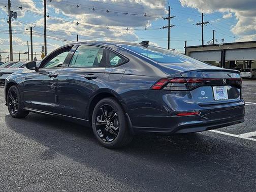 2025 Honda Accord Sport SE 1.5T