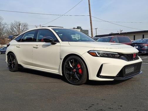 2025 Honda Civic Type R Base