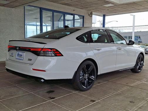 Platinum White Pearl 2026 Honda Accord Hybrid Sport-L