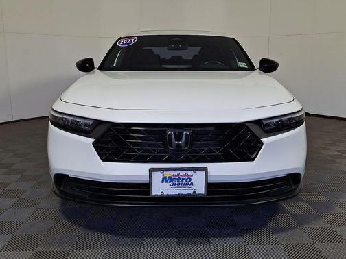 Platinum White Pearl 2023 Honda Accord Hybrid Sport