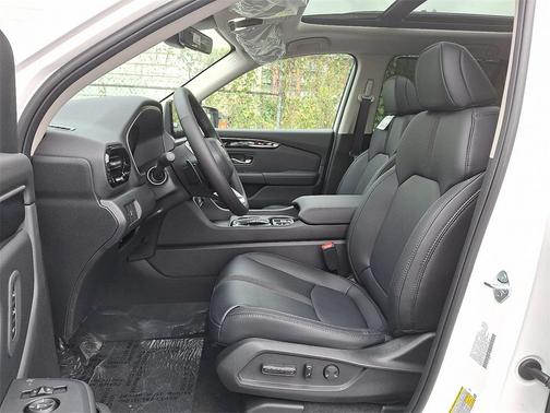2025 Honda Pilot Touring 8-Passenger