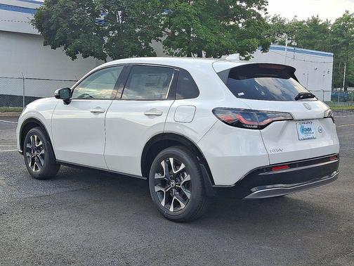 Platinum White Pearl 2026 Honda HR-V EX-L