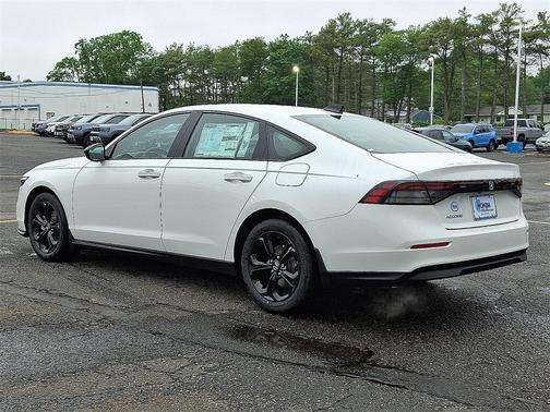 2025 Honda Accord Sport SE 1.5T