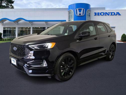 Agate Black Metallic 2024 Ford Edge ST Line