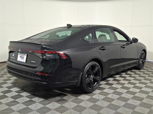 2023 Honda Accord Hybrid Base