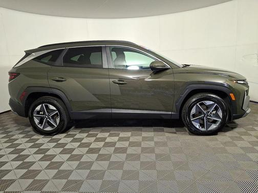 Rockwood Green 2025 Hyundai TUCSON SEL
