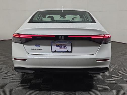 2024 Honda Accord LX 1.5T