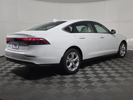 2024 Honda Accord LX 1.5T