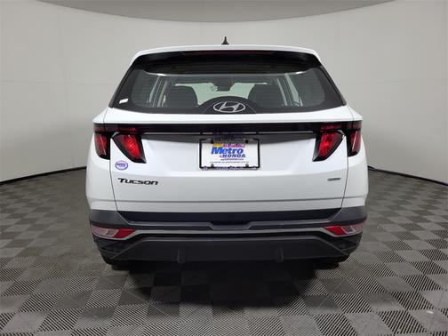 2022 Hyundai Tucson SE