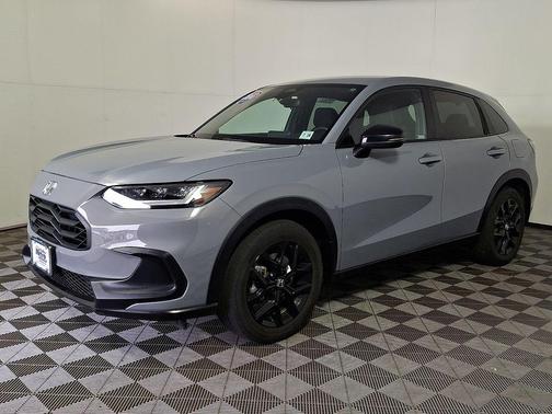 Urban Gray Pearl 2024 Honda HR-V AWD Sport