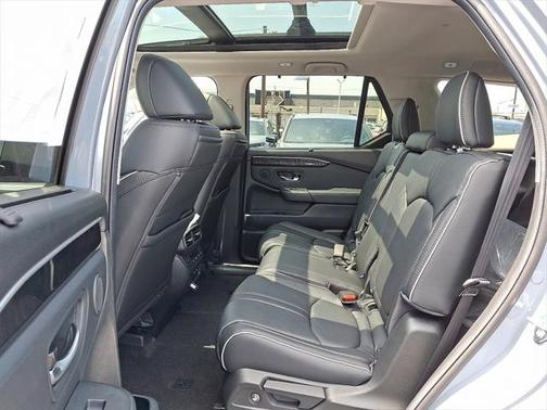 2025 Honda Pilot Elite