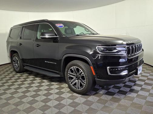 Diamond Black Crystal Pearlcoat 2022 Jeep Wagoneer Series III 4x4