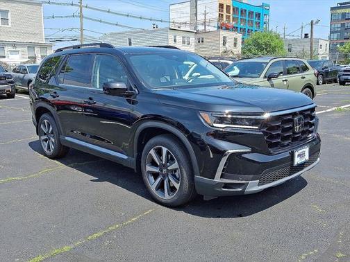 2025 Honda Pilot Elite