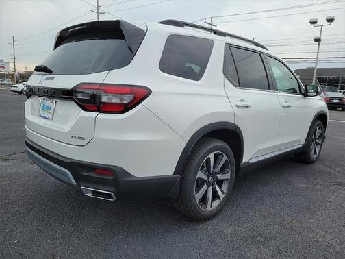 2025 Honda Pilot Elite