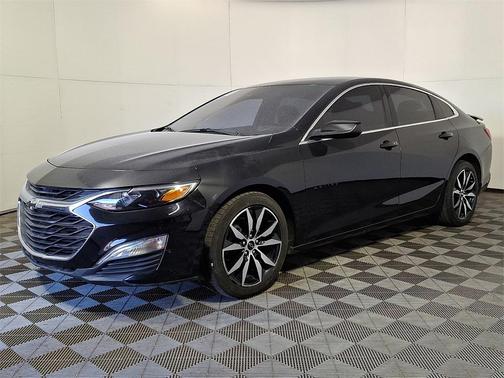 2023 Chevrolet Malibu FWD RS