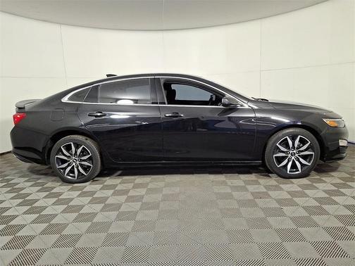 2023 Chevrolet Malibu FWD RS