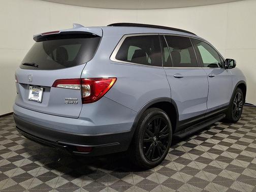 Gray 2022 Honda Pilot AWD Special Edition