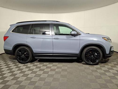 Gray 2022 Honda Pilot AWD Special Edition