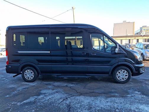 2024 Ford Transit-350 XLT