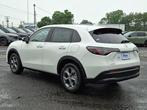 2026 Honda HR-V LX