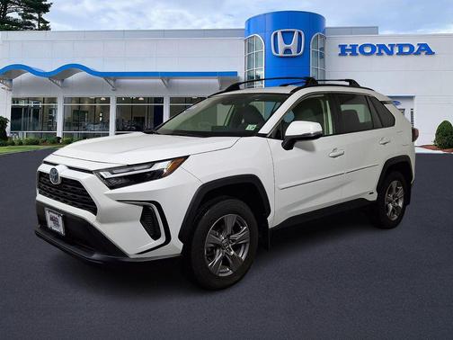 2024 Toyota RAV4 Hybrid XLE