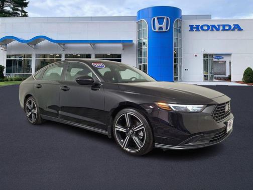 Crystal Black Pearl 2023 Honda Accord Hybrid Sport