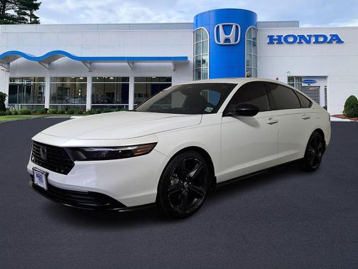 Platinum White Pearl 2023 Honda Accord Hybrid Sport-L