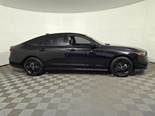 2025 Honda Accord Sport SE 1.5T