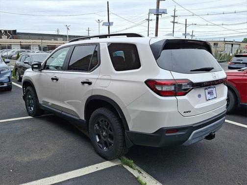 2025 Honda Pilot TrailSport