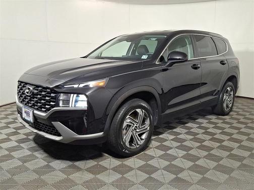 2022 Hyundai SANTA FE SE